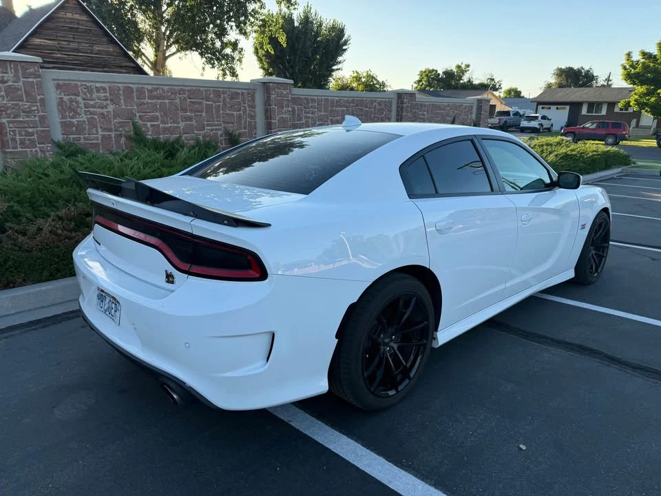 2022 Dodge Charger 8th Gen - Image 3 of 13