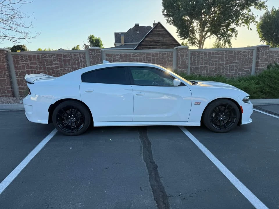 2022 Dodge Charger 8th Gen - Image 2 of 13