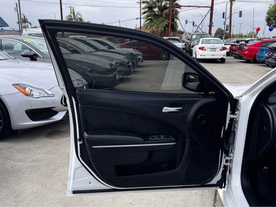 2022 Dodge Charger SRT & 392 7th Gen - Image 9 of 19