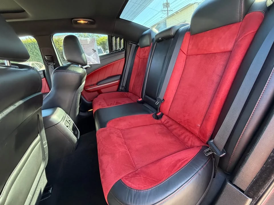 2022 Dodge Charger 8th Gen - Image 11 of 15