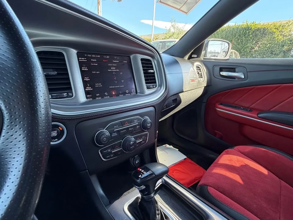 2022 Dodge Charger 8th Gen - Image 13 of 15