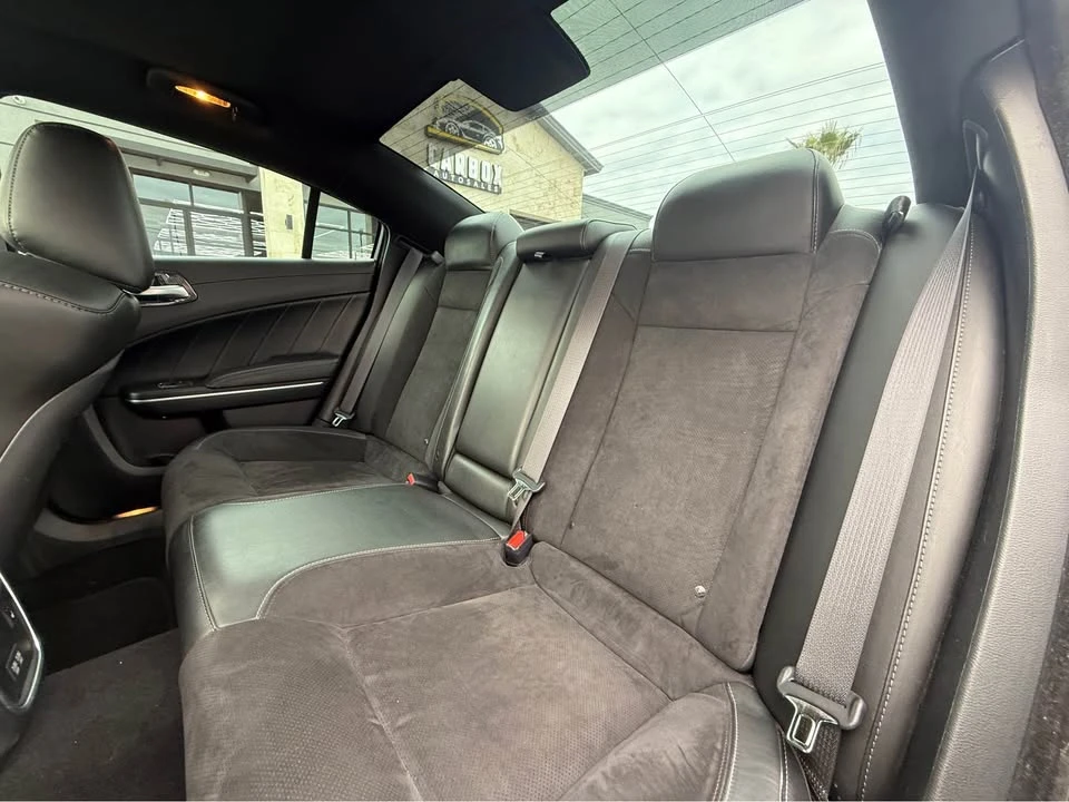 2022 Dodge Charger 8th Gen - Image 17 of 20