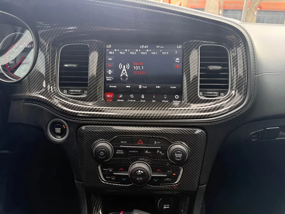 2022 Dodge Charger 8th Gen - Image 13 of 20