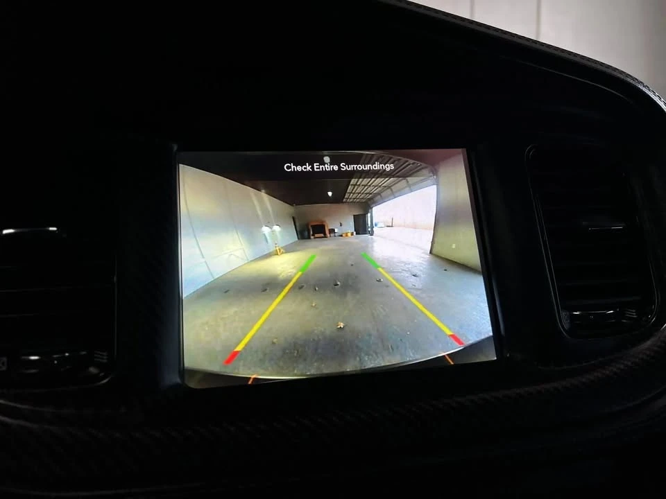 2022 Dodge Charger 8th Gen - Image 16 of 19