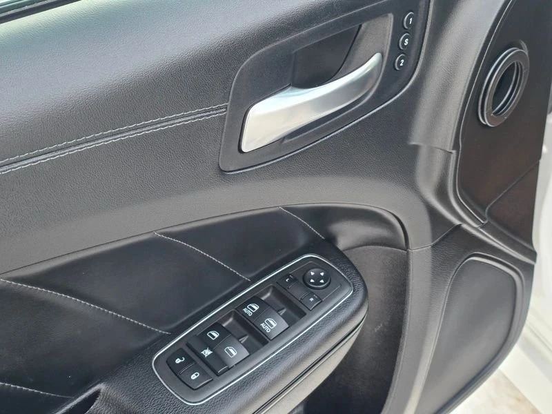 2022 Dodge Charger 7th Gen - Image 10 of 18