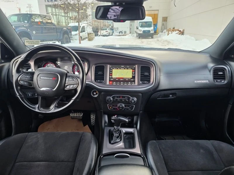 2022 Dodge Charger 7th Gen - Image 15 of 18