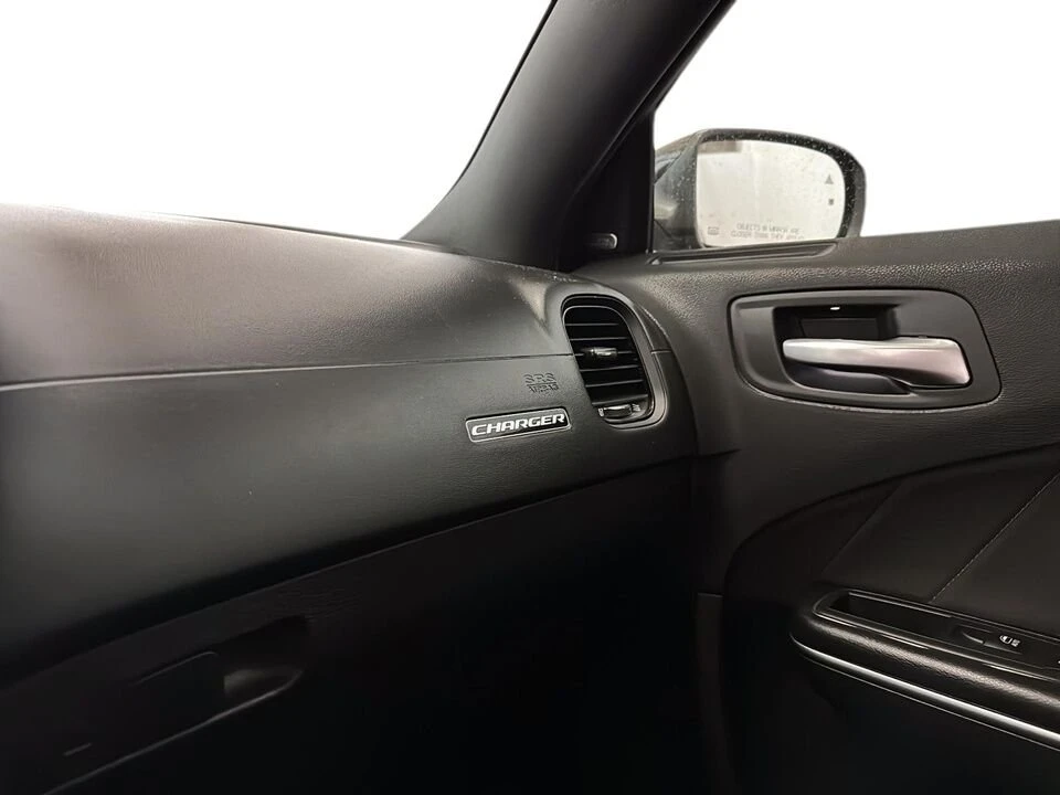 2022 Dodge Charger 7th Gen - Image 19 of 20