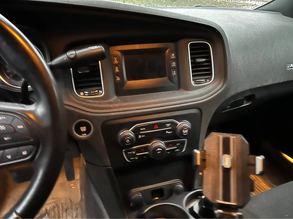 2022 Dodge Charger 7th Gen - Image 7 of 8