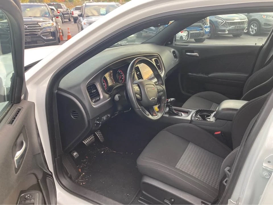 2022 Dodge Charger 7th Gen - Image 10 of 16