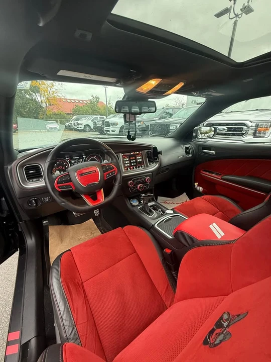 2022 Dodge Charger SRT & 392 7th Gen - Image 10 of 13
