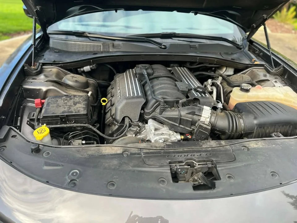2022 Dodge Charger 8th Gen - Image 9 of 13
