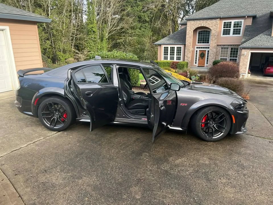 2022 Dodge Charger 8th Gen - Image 3 of 13