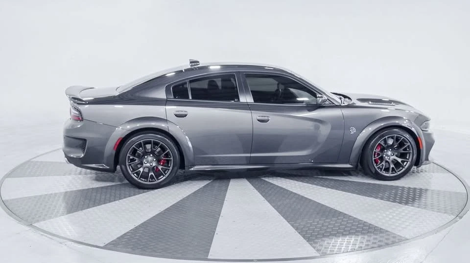 2022 Dodge Charger SRT Hellcat 7th Gen - Image 9 of 20