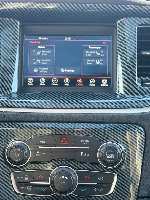 2022 Dodge Charger 8th Gen - Image 7 of 10