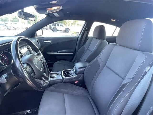 2022 Dodge Charger 8th Gen - Image 10 of 18