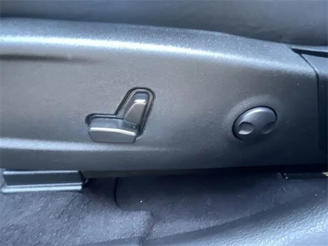 2022 Dodge Charger 8th Gen - Image 11 of 18