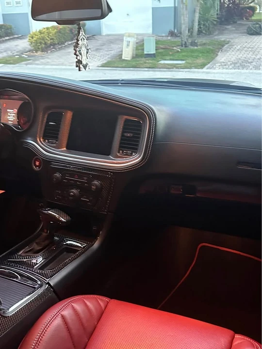 2022 Dodge Charger SRT Hellcat 7th Gen - Image 7 of 11