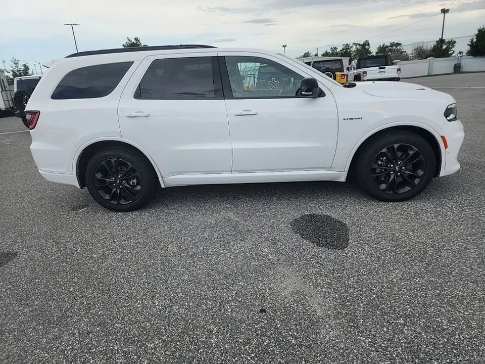 2022 Dodge Durango 3rd Gen - Image 7 of 17