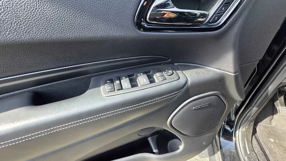 2022 Dodge Durango 3rd Gen - Image 5 of 11