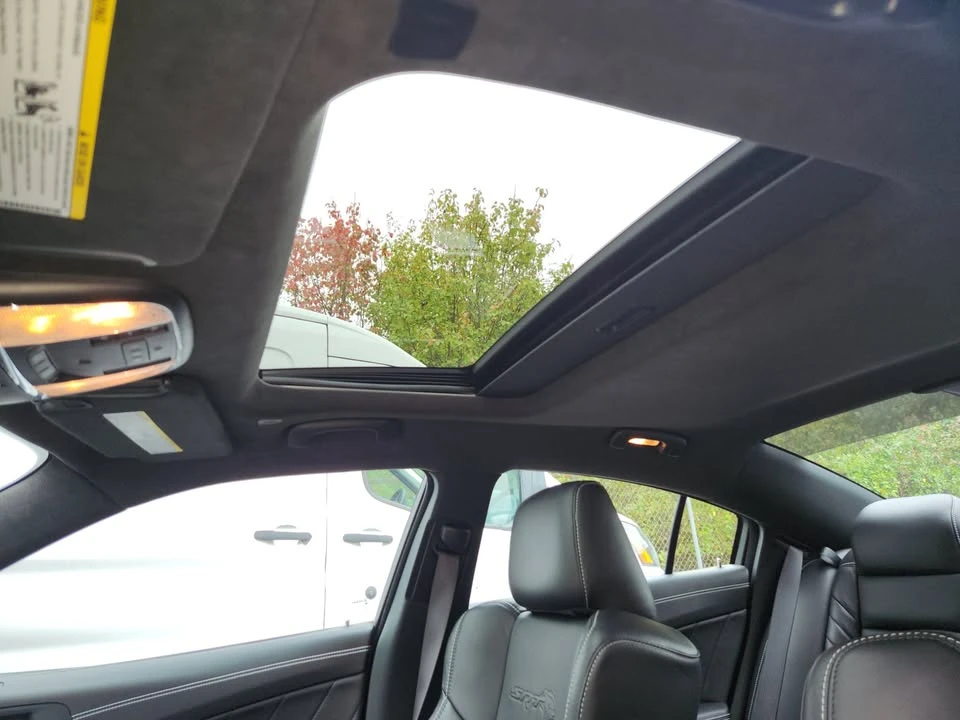 2022 Dodge Challenger SRT Hellcat 3rd Gen - Image 19 of 21
