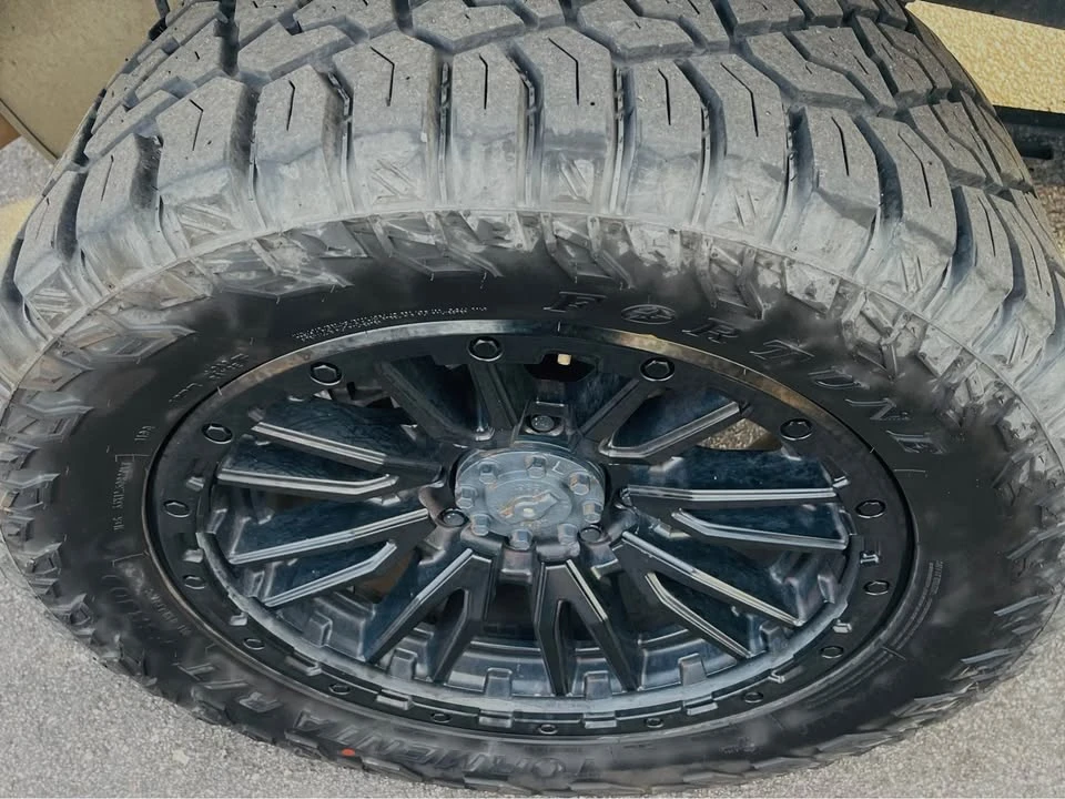2022 Ram 2500 - Image 6 of 10