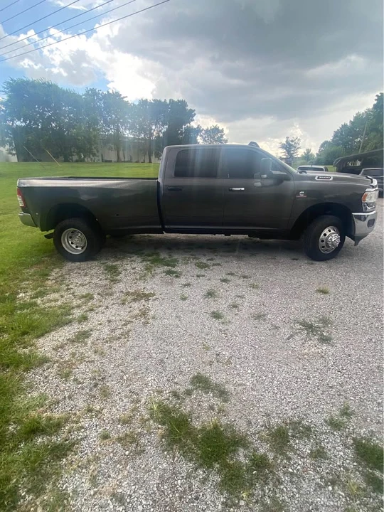2022 Ram 3500 - Image 3 of 7
