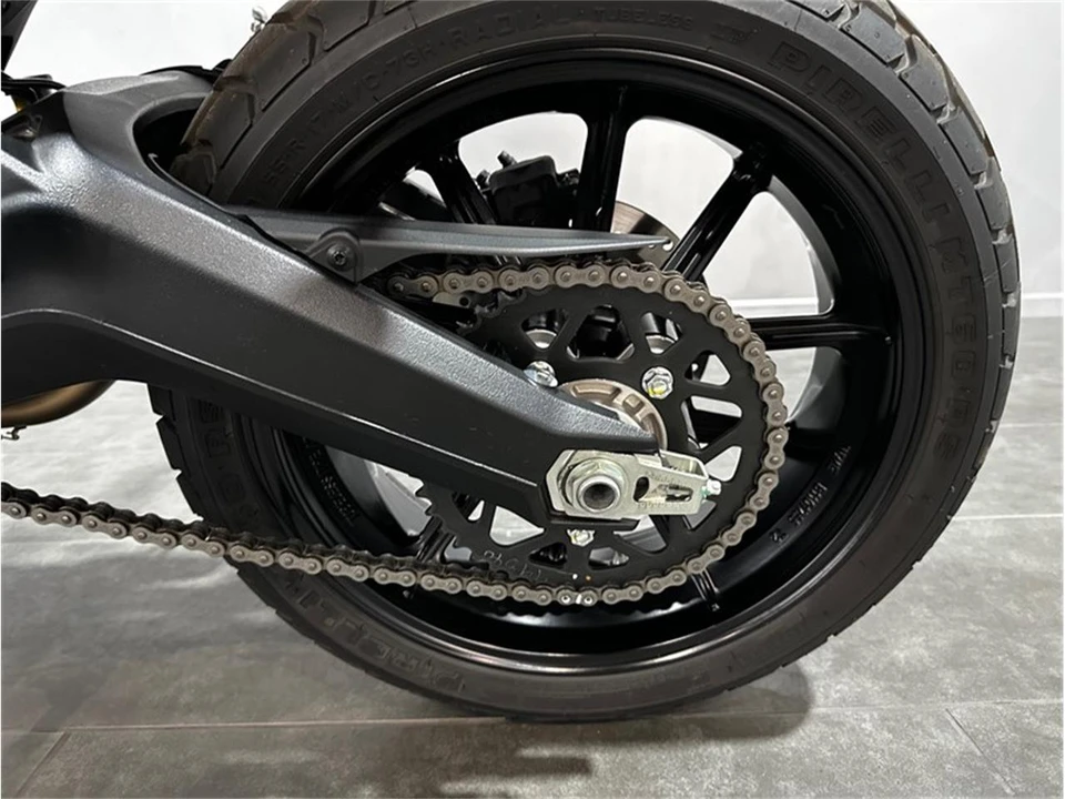 2022 Ducati Scrambler - Image 13 of 31