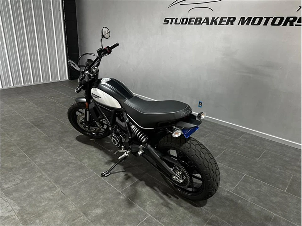 2022 Ducati Scrambler - Image 7 of 31