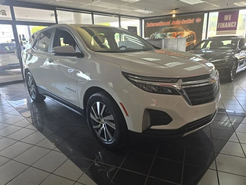 2022 Chevrolet Equinox - Image 3 of 4