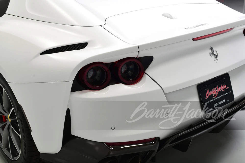 2022 Ferrari 812 GTS - Image 16 of 23