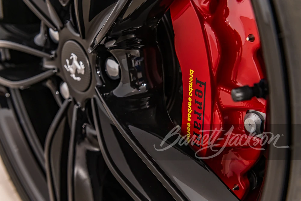 2022 Ferrari Roma - Image 6 of 31
