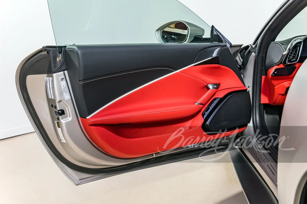 2022 Ferrari Roma - Image 10 of 31
