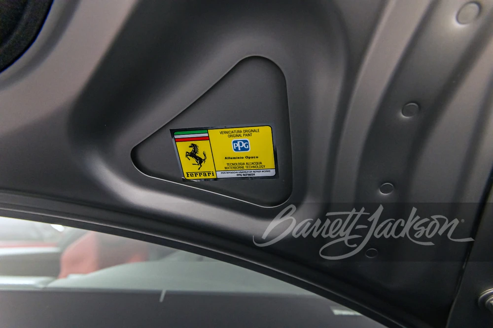 2022 Ferrari Roma - Image 14 of 31