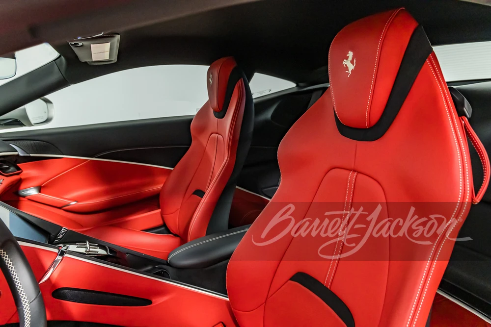 2022 Ferrari Roma - Image 18 of 31