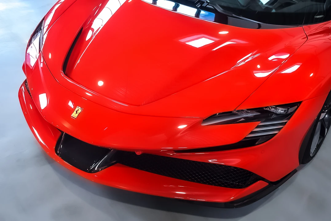 2021 Ferrari SF90 Spider - Image 26 of 31