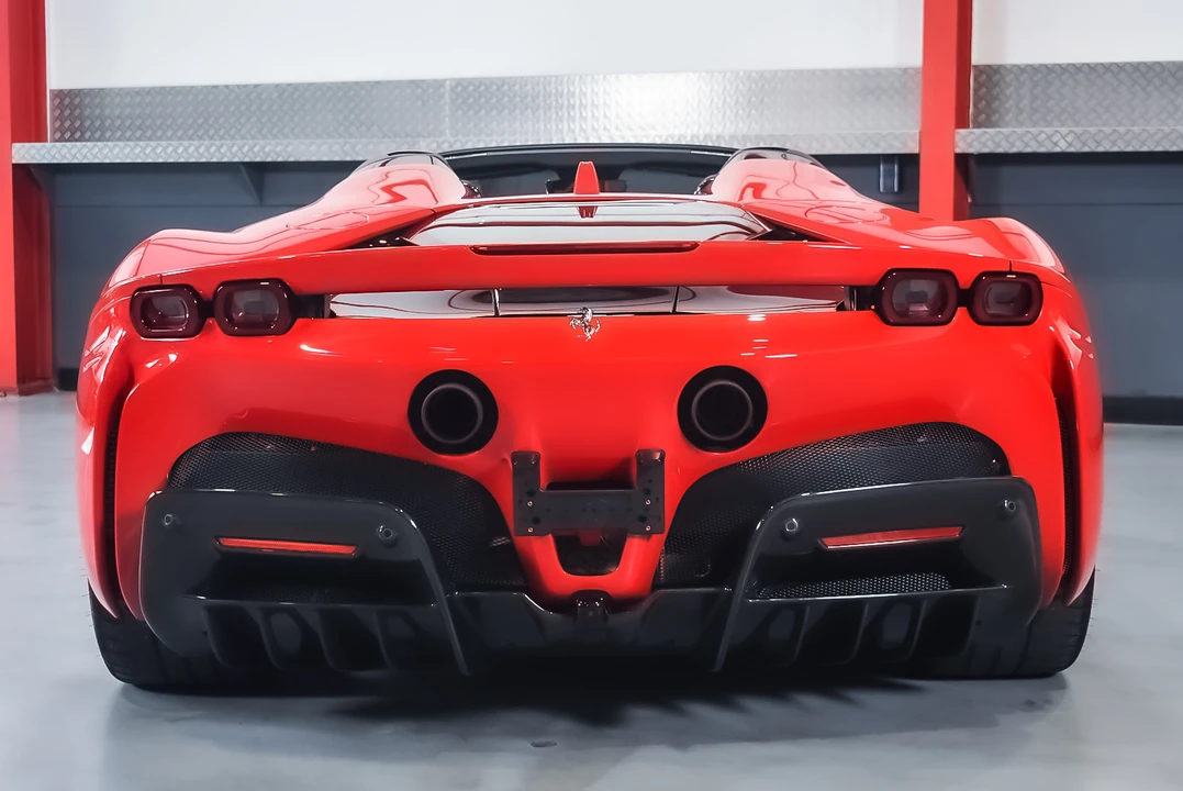 2021 Ferrari SF90 Spider - Image 12 of 31
