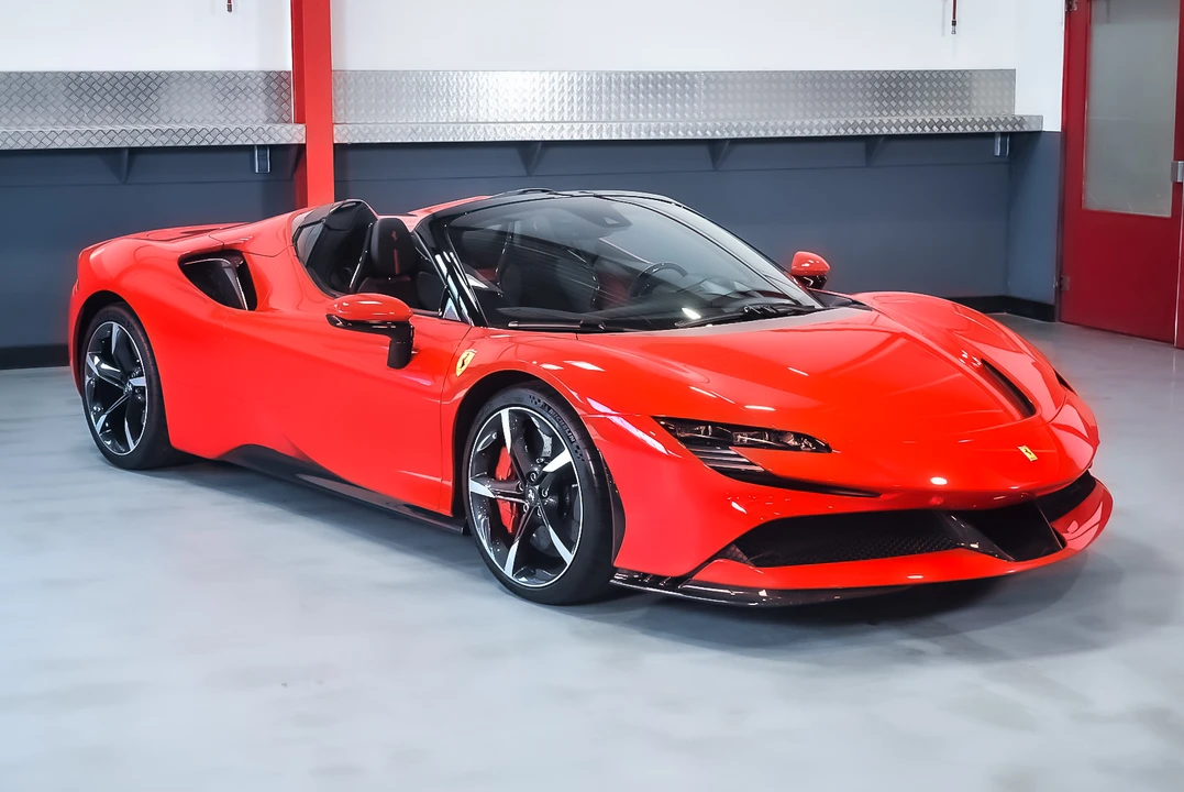 2021 Ferrari SF90 Spider - Image 4 of 31