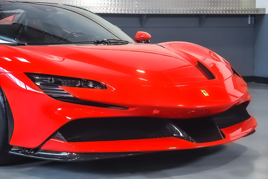 2021 Ferrari SF90 Spider - Image 19 of 31
