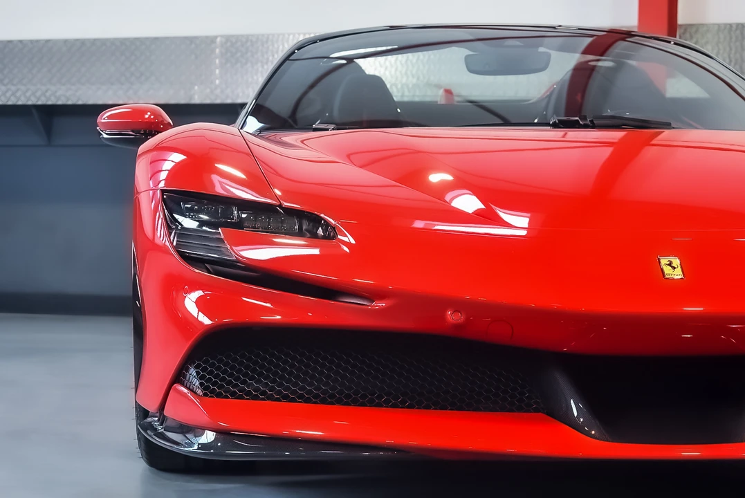2021 Ferrari SF90 Spider - Image 23 of 31