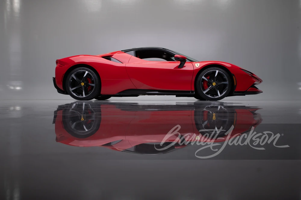 2022 Ferrari SF90 Stradale - Image 11 of 26