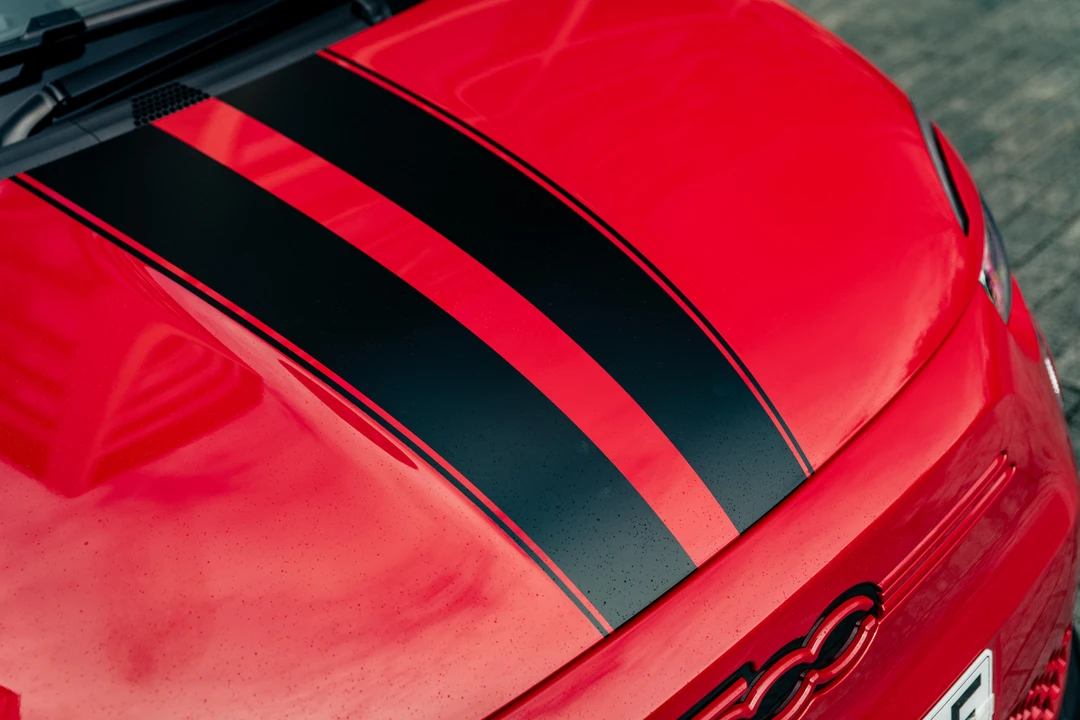 2022 Fiat 500e - Image 19 of 31
