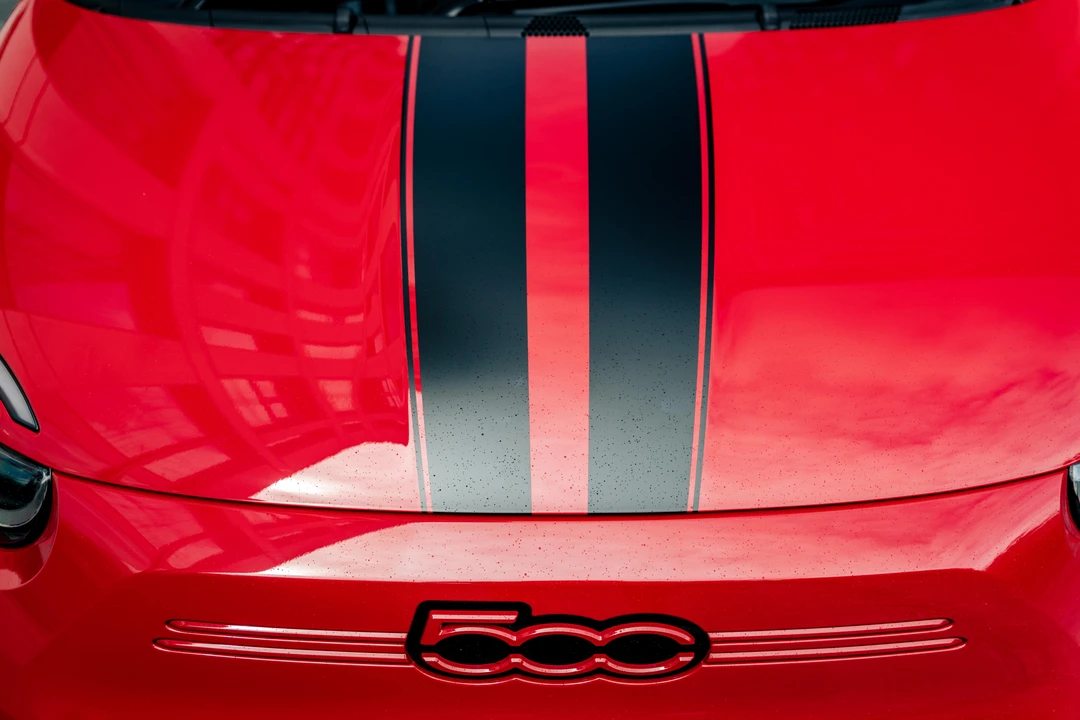 2022 Fiat 500e - Image 21 of 31