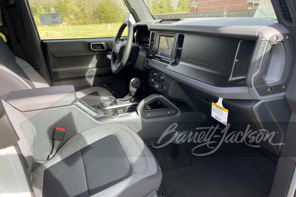 2022 Ford Bronco 6th Gen - Image 2 of 5