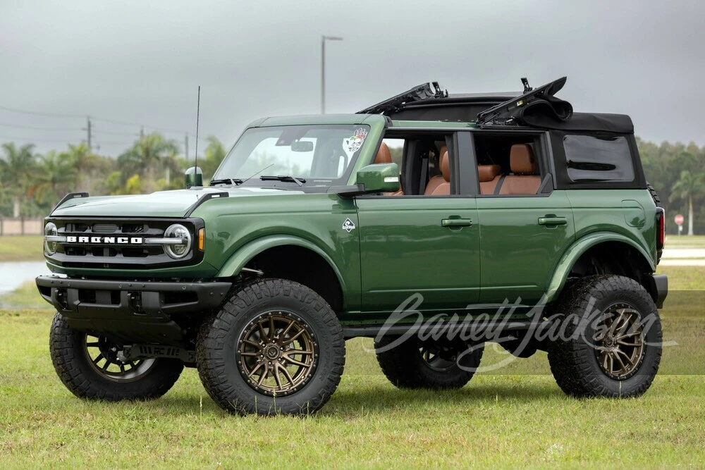 2022 Ford Bronco 6th Gen - Image 9 of 29