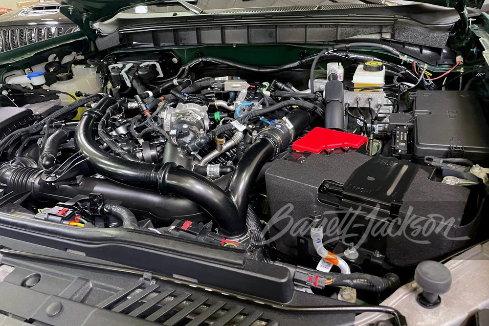 2022 Ford Bronco 6th Gen - Image 2 of 14