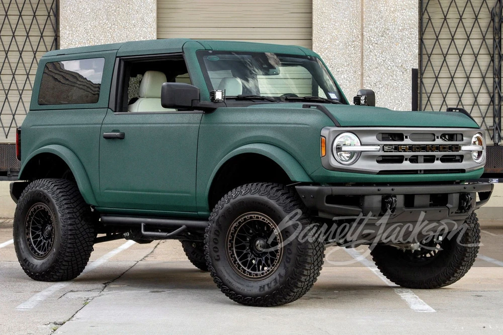 2022 Ford Bronco 6th Gen - Image 5 of 14