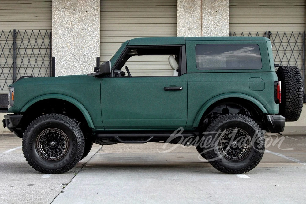 2022 Ford Bronco 6th Gen - Image 8 of 14