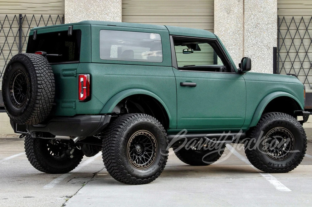 2022 Ford Bronco 6th Gen - Image 13 of 14