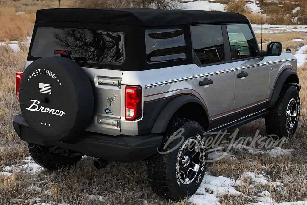2022 Ford Bronco 6th Gen - Image 11 of 12
