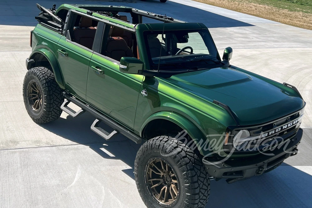 2022 Ford Bronco 6th Gen - Image 6 of 11